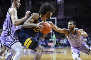 NOTEBOOK: Gabe Osabuohien sits out loss to Kansas State after being ejected against Oklahoma State